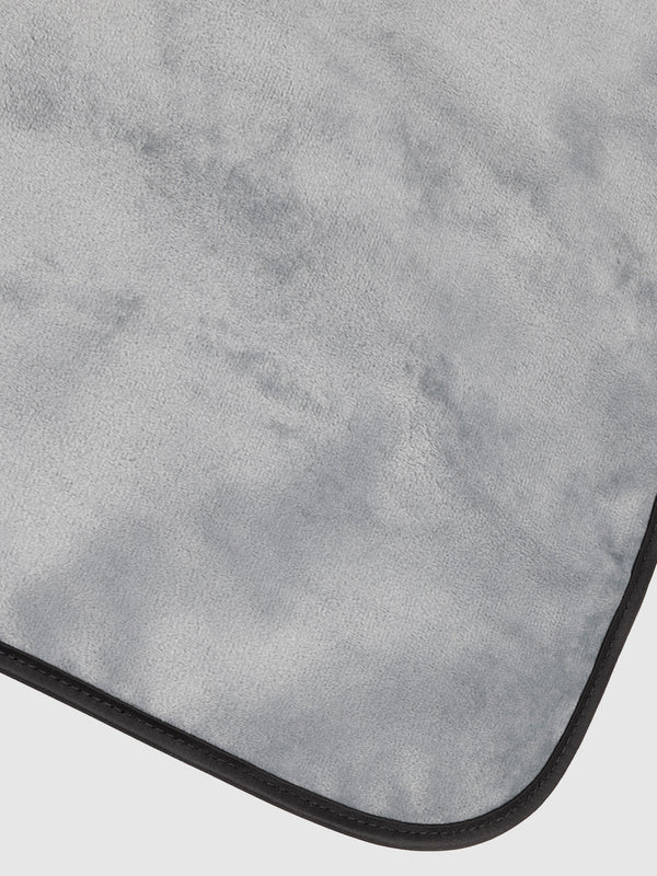 Large Change Matt Black